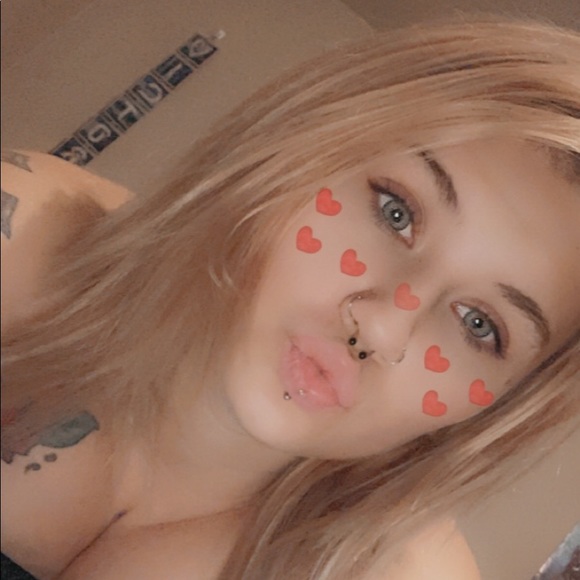 Meet your Posher, Victoria - Picture 2 of 4